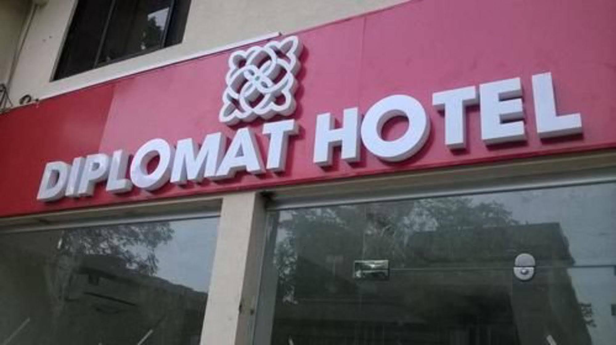 Hotel Diplomat Islamabad Exterior foto