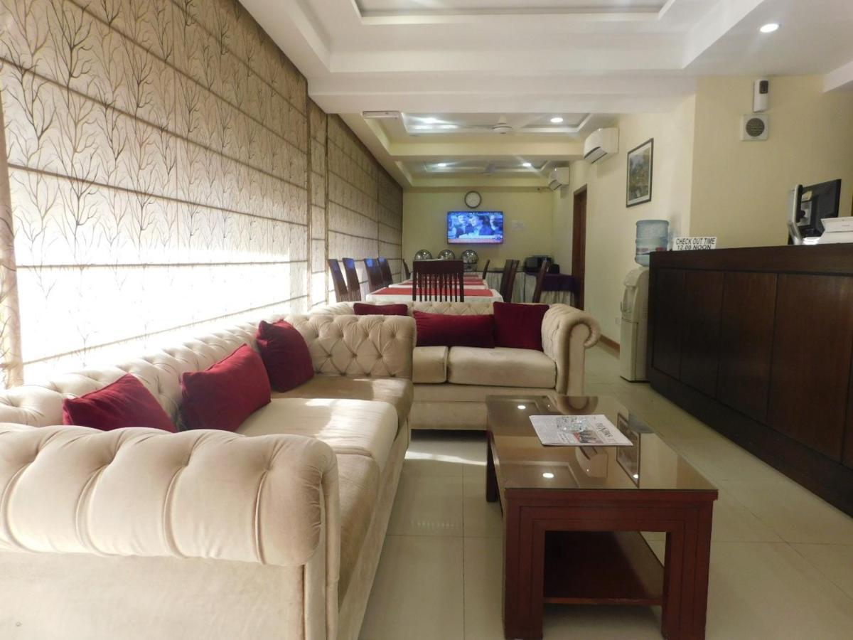 Hotel Diplomat Islamabad Exterior foto